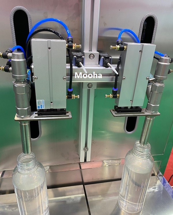 Semi Fluid Body Lotion Bottle Filling Machine